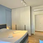 Perla Modern Penthouse 217